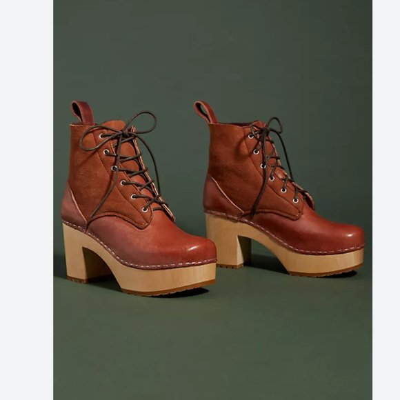 Swedish Hasbeens Shoes - Swedish Hasbeens Hippie Lace Up Clog Boot in brown size 41/9.5/10